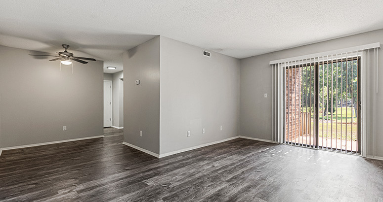 apartment-bent-oak-16