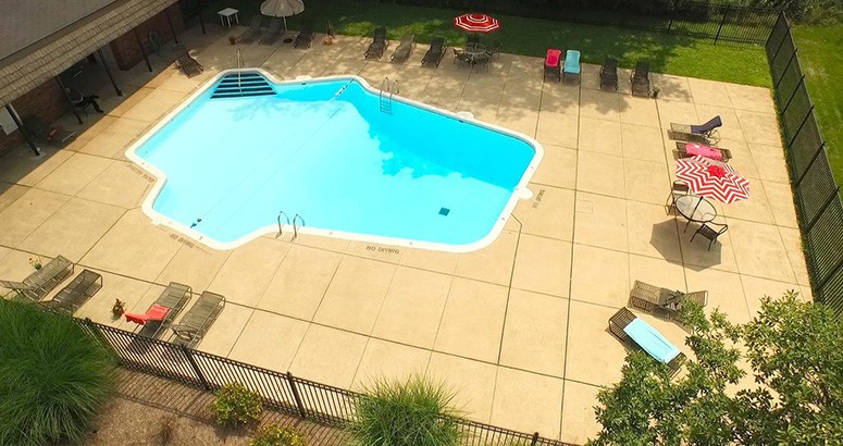 cedar ridge apartments pools