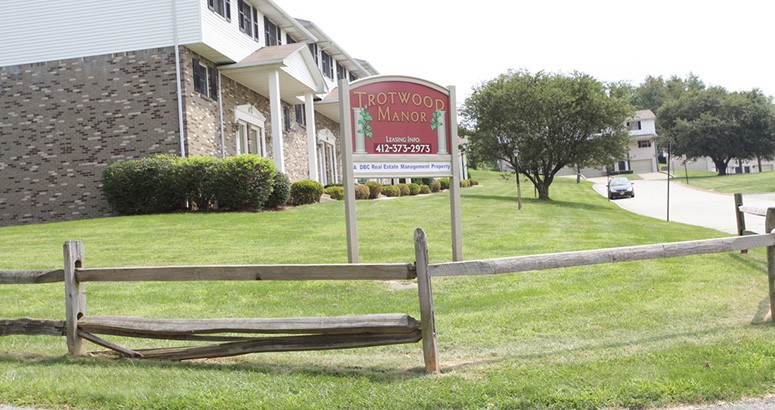 trotwood manor rental apartments new stanton pa